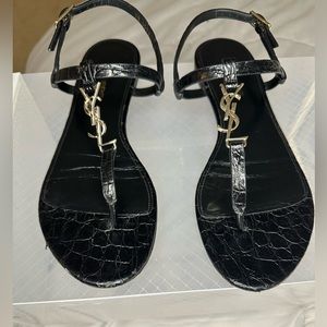YSL CASSANDRA SANDALS IN CROCODILE-EMBOSSED LEATHER